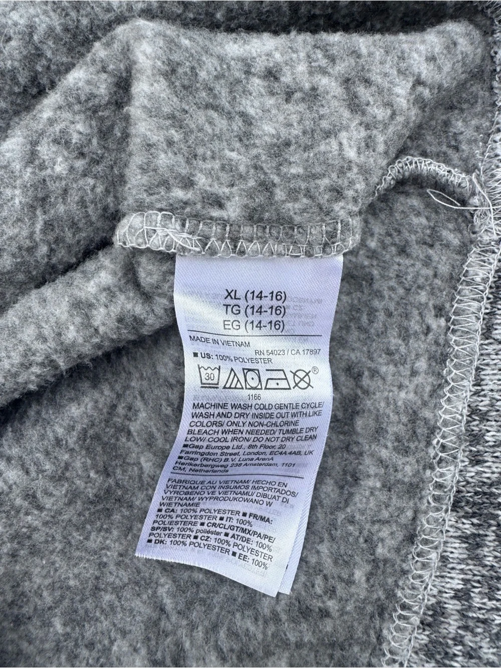 Old Navy Gray knit  Sweater Kids sz14/16